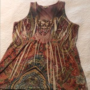 One world Sleeveless tunic!